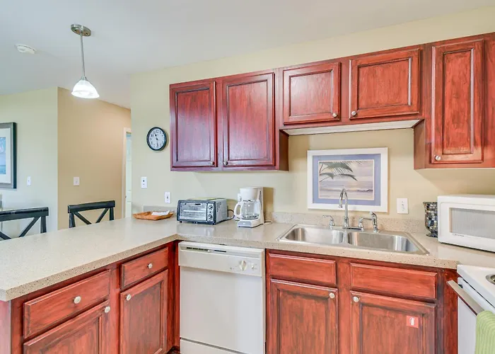 Gem: Walk To Beach, 8 Mi To The Wharf! Holiday home *